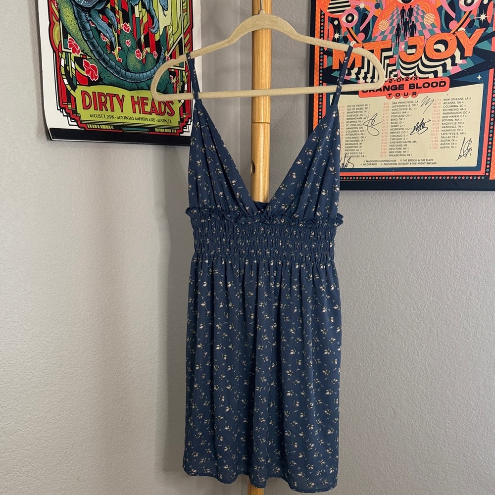 SHEIN Navy Floral Smocked Dress
